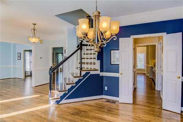 Winston Salem, NC 27106,3633 Foxglove DR