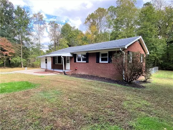 Archdale, NC 27263,1708 Deborah AVE