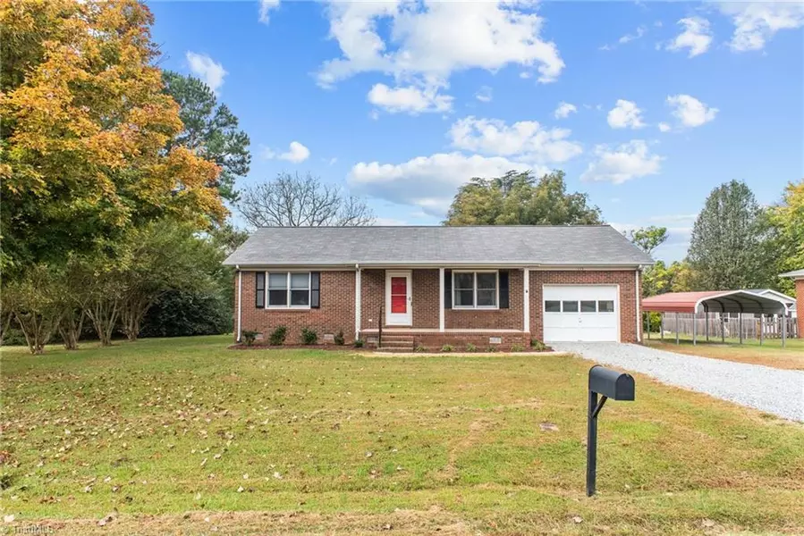 115 2nd ST, Haw River, NC 27258