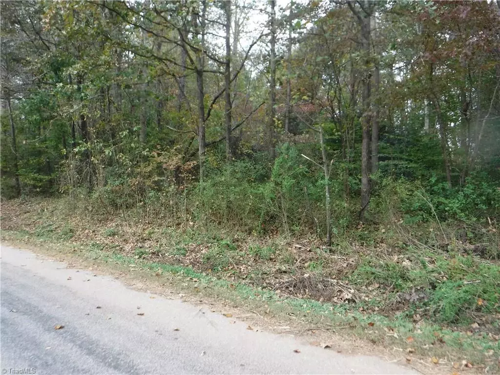 Roaring River, NC 28669,520 Dellaplane RD