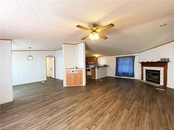 Mayodan, NC 27027,275 Reginald RD