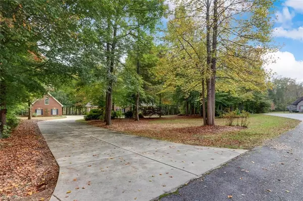 Summerfield, NC 27358,7902 Hoskins Ridge DR