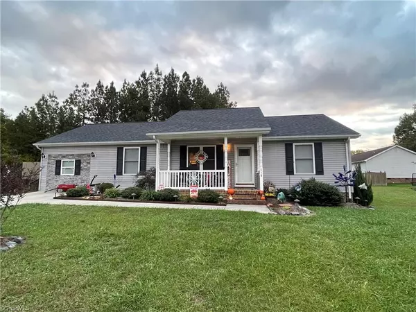 115 Oak ST SE, Stoneville, NC 27048