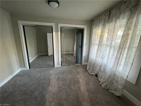 North Wilkesboro, NC 28659,505 7th ST