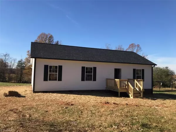 1530 Brooks RD, Reidsville, NC 27320