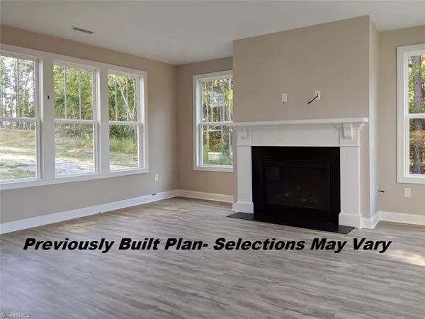 Burlington, NC 27217,3082 Cascade DR