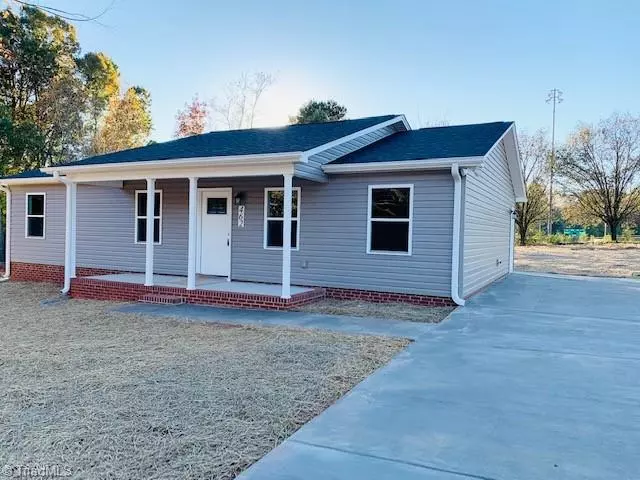 Lexington, NC 27295,462 Aldean DR