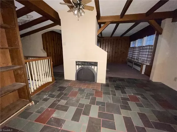 Pleasant Garden, NC 27313,520 Holyoke RD