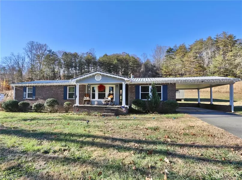 2157 Lynchburg RD, Westfield, NC 27053