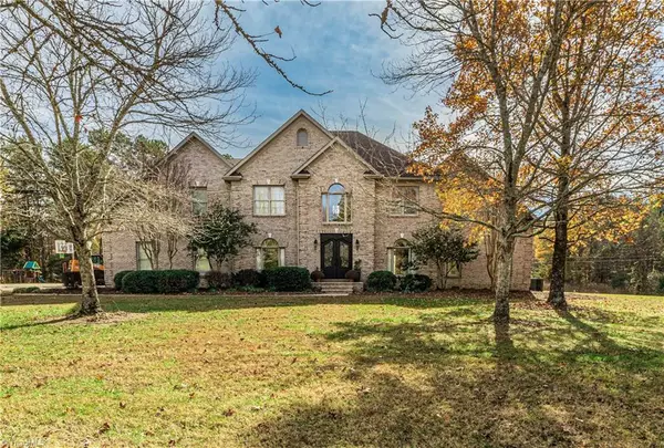 2710 Tabernacle Church RD, Pleasant Garden, NC 27313