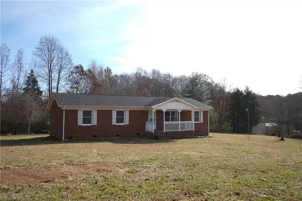 3032 Oak Hollow TRL, Franklinville, NC 27248