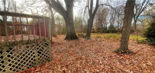 Lexington, NC 27292,7 W Martin Luther King JR BLVD