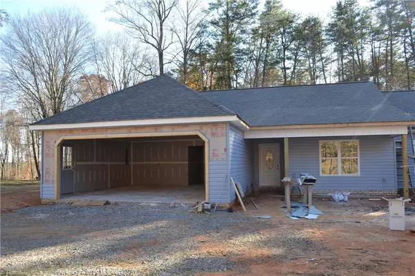 Stoneville, NC 27048,980 River RD