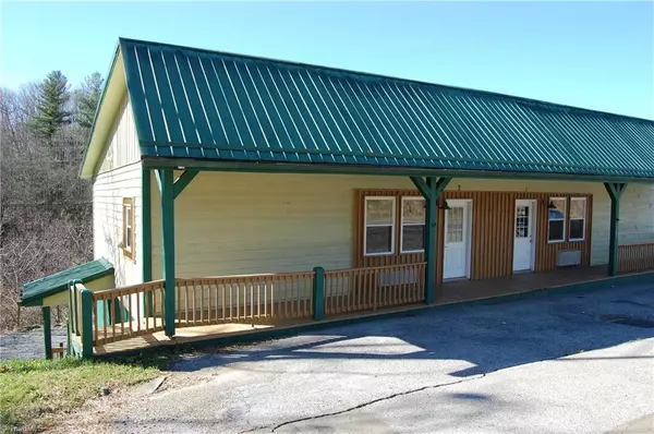 1284 US Highway 21 S, Sparta, NC 28675