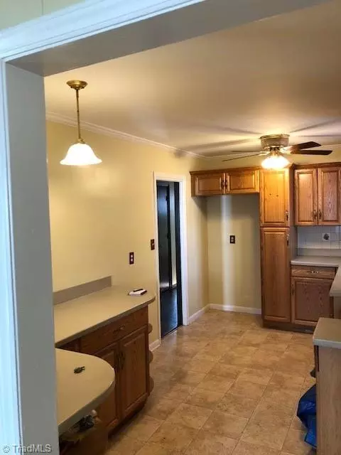 High Point, NC 27260,321 Nathan Hunt DR