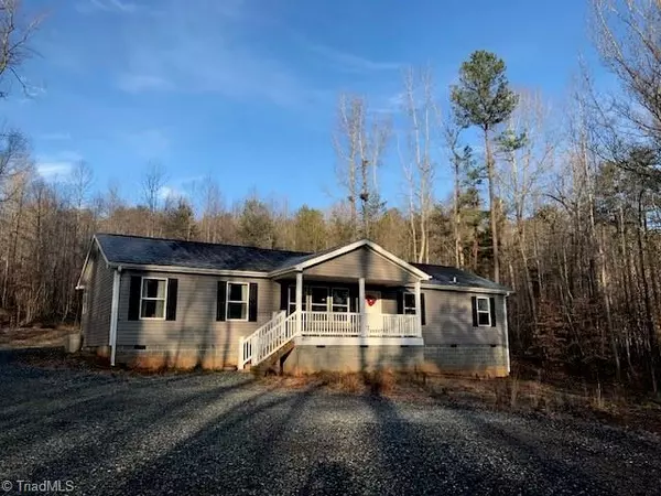 4097 Shelton Country RD, Liberty, NC 27298