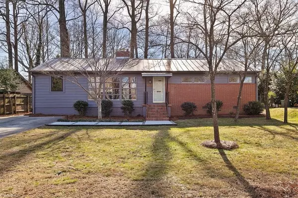 1905 Colonial AVE, Greensboro, NC 27408