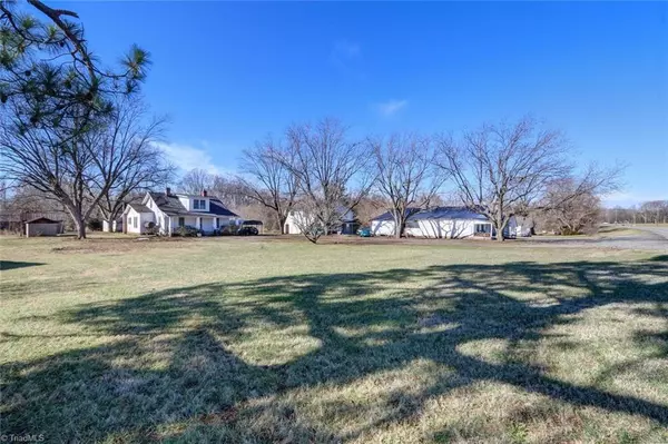 3328 Nc Highway 87, Reidsville, NC 27320