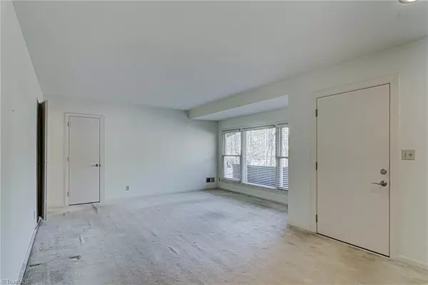 Greensboro, NC 27408,3504 Wilshire DR