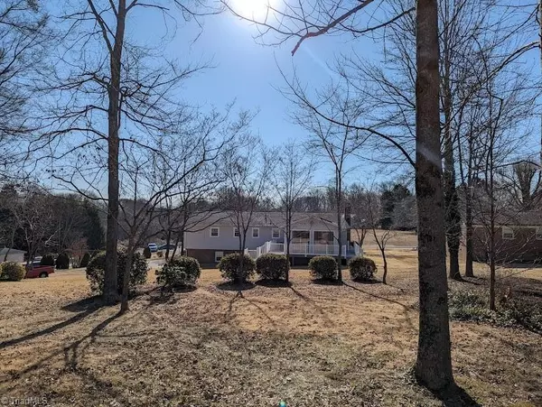 Eden, NC 27288,133 Brightwood CT