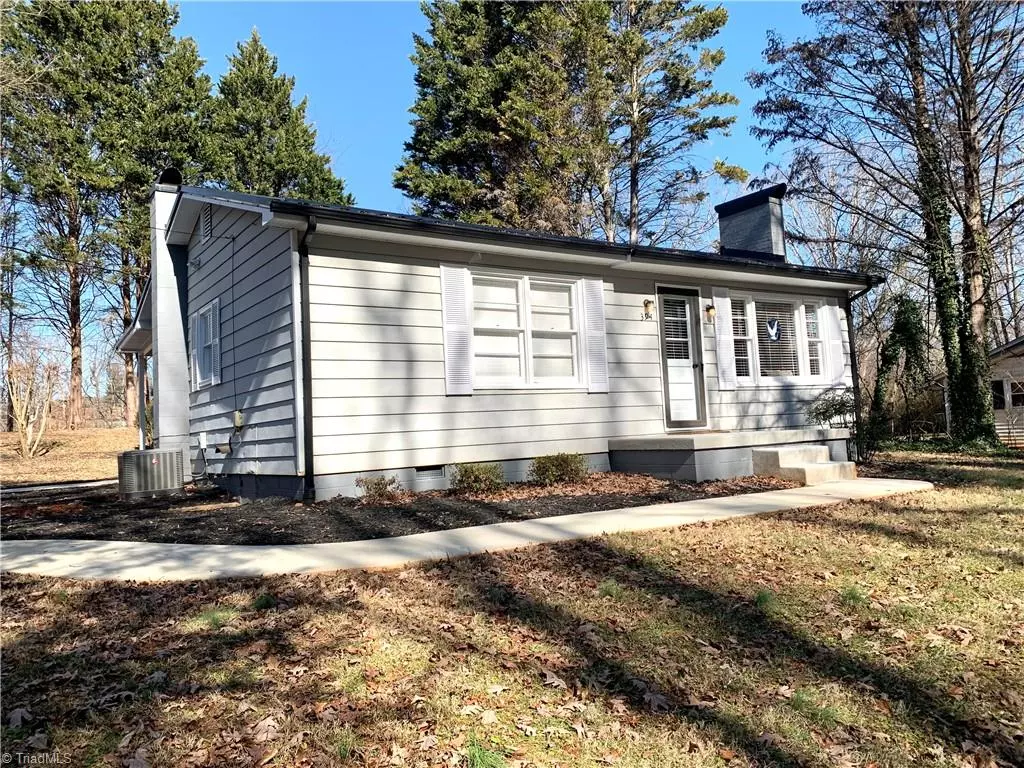 North Wilkesboro, NC 28659,394 Mulberry Pine ST