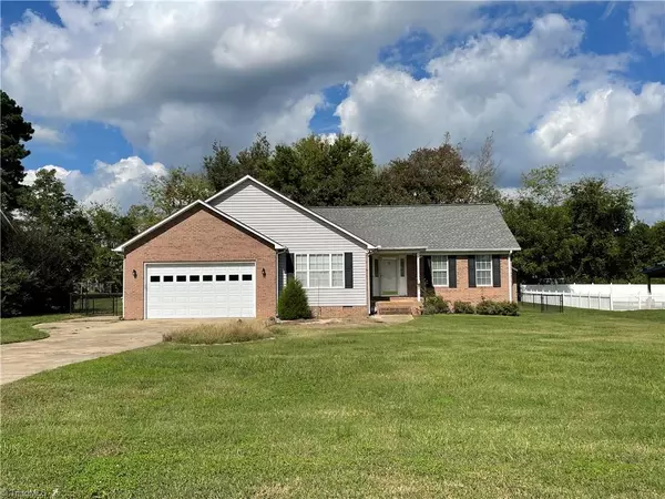 348 Palmer CIR, Rockwell, NC 28138