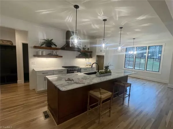 Summerfield, NC 27358,2513 Rivers Edge RD