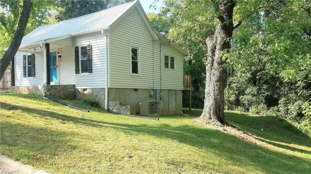 107 Madison ST, Mayodan, NC 27027