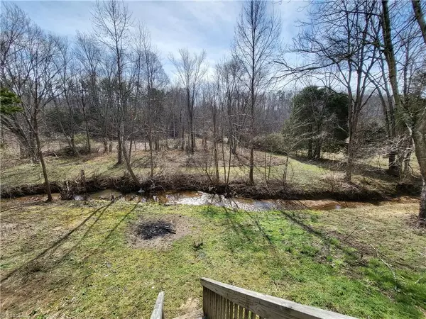 Mount Airy, NC 27030,148 Vine ST