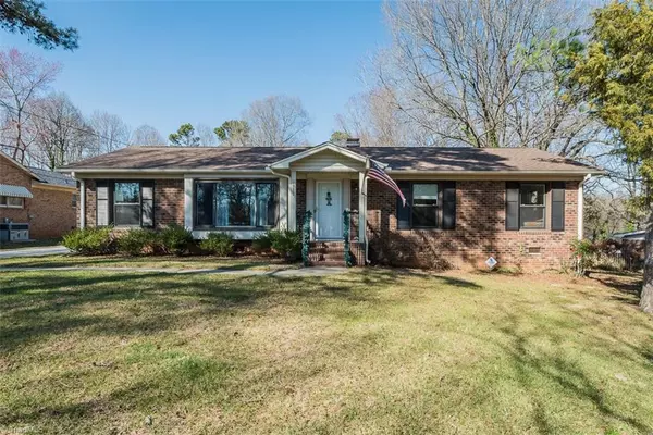 2817 Blanche DR, Burlington, NC 27215