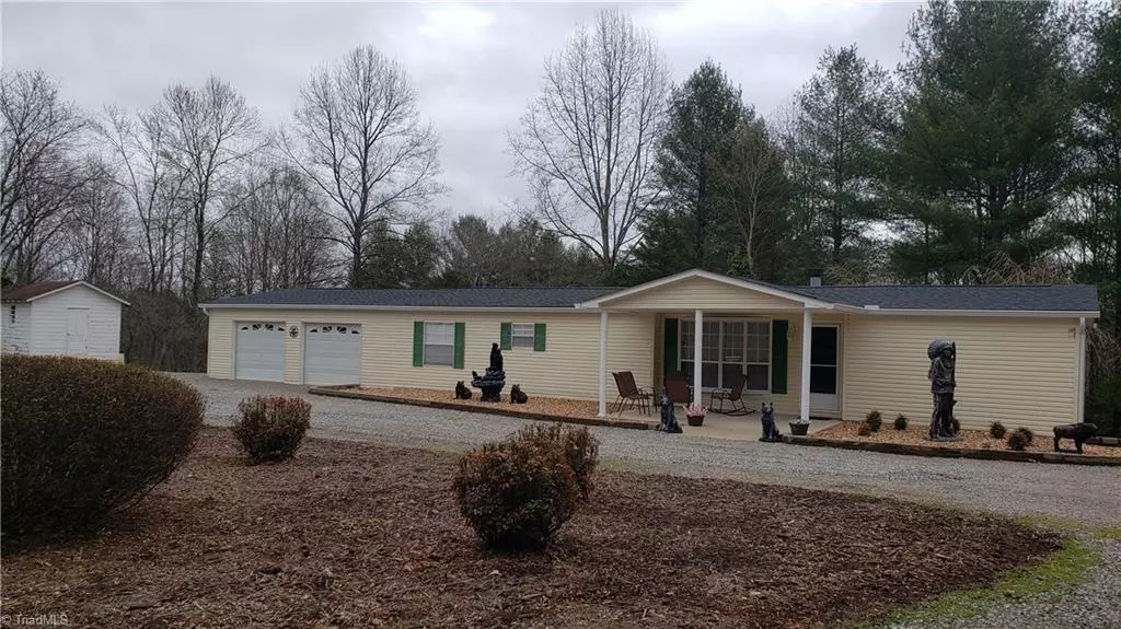 North Wilkesboro, NC 28659,210 Lankford LN