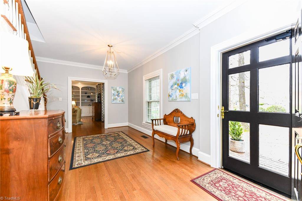 Greensboro, NC 27408,3819 Meredith DR