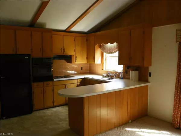 Lexington, NC 27295,289 Arrowhead DR