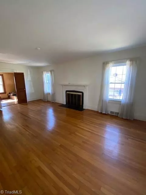Wilkesboro, NC 28697,328 Forest Hill DR