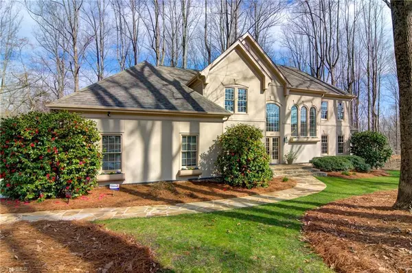 Summerfield, NC 27358,7002 Mustang CT