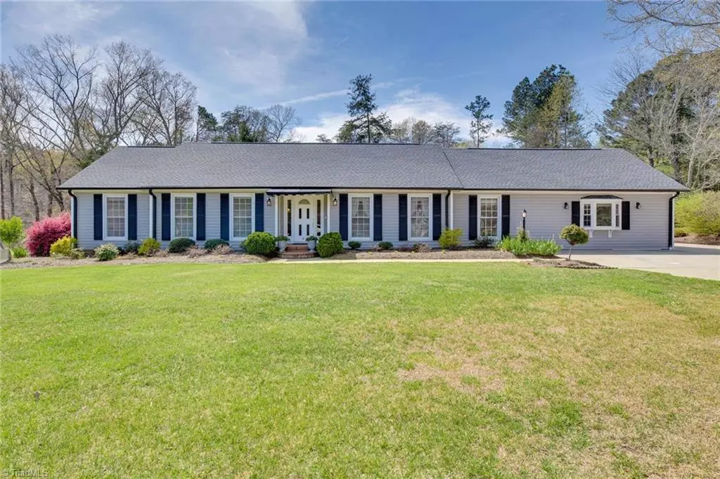 Summerfield, NC 27358,6109 Four Oaks CT
