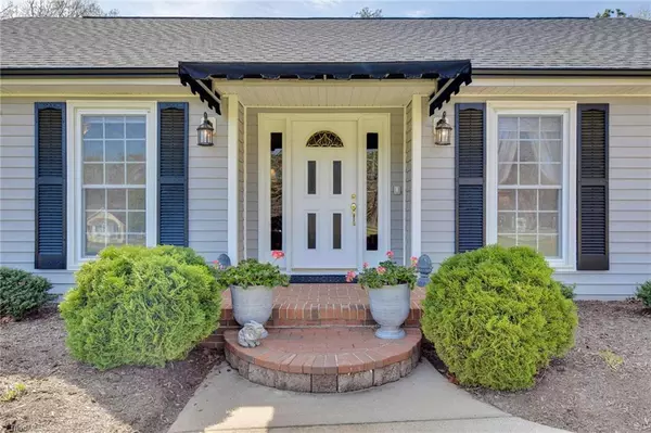 Summerfield, NC 27358,6109 Four Oaks CT