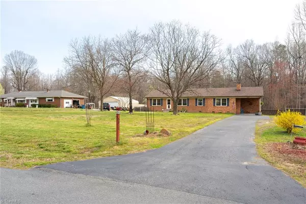 Pleasant Garden, NC 27313,5817 Kings CT