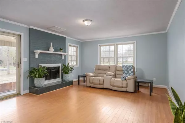 Pleasant Garden, NC 27313,5817 Kings CT