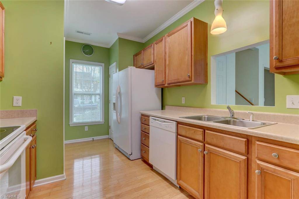 Greensboro, NC 27405,5931 Bluestem CIR