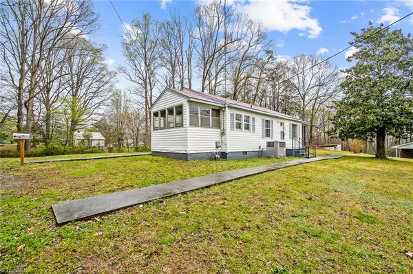 Lexington, NC 27295,1104 Eleanor DR