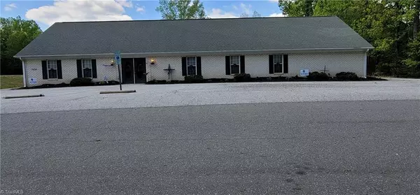 7695 US Highway 29, Browns Summit, NC 27214