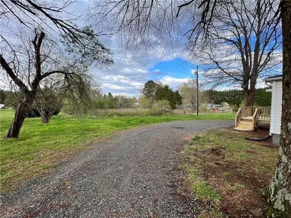 Hamptonville, NC 27020,3544 Price RD