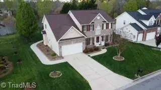 2202 Mclaughlin DR, Greensboro, NC 27406