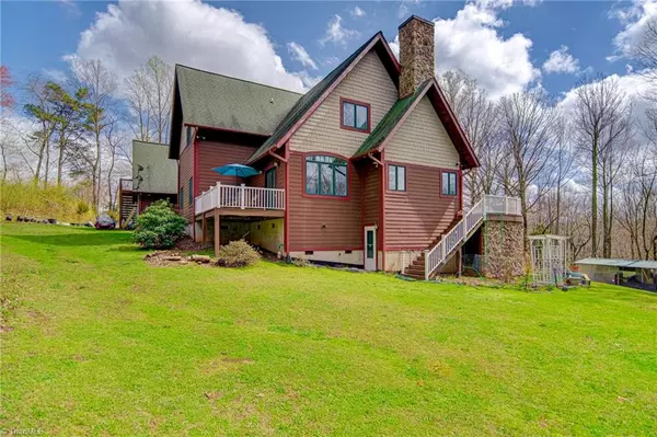 Hamptonville, NC 27020,5420 Sparks RD