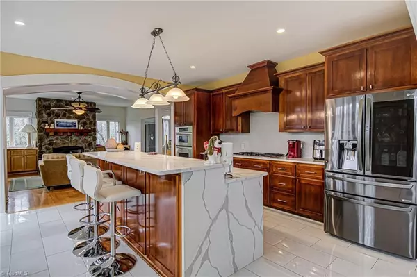 Hamptonville, NC 27020,5420 Sparks RD