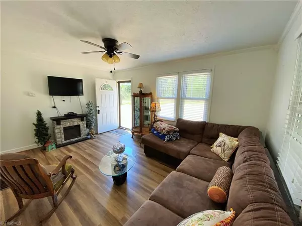 Stoneville, NC 27048,663 Janet RD