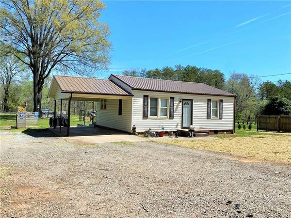 663 Janet RD, Stoneville, NC 27048