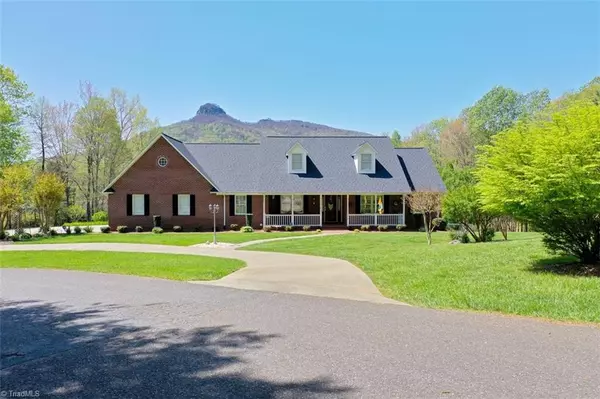 Pilot Mountain, NC 27041,150 Black Point LN