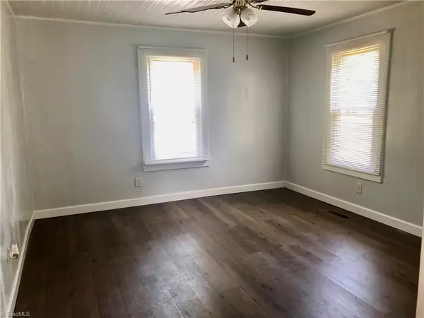 Mocksville, NC 27028,356 Gladstone RD